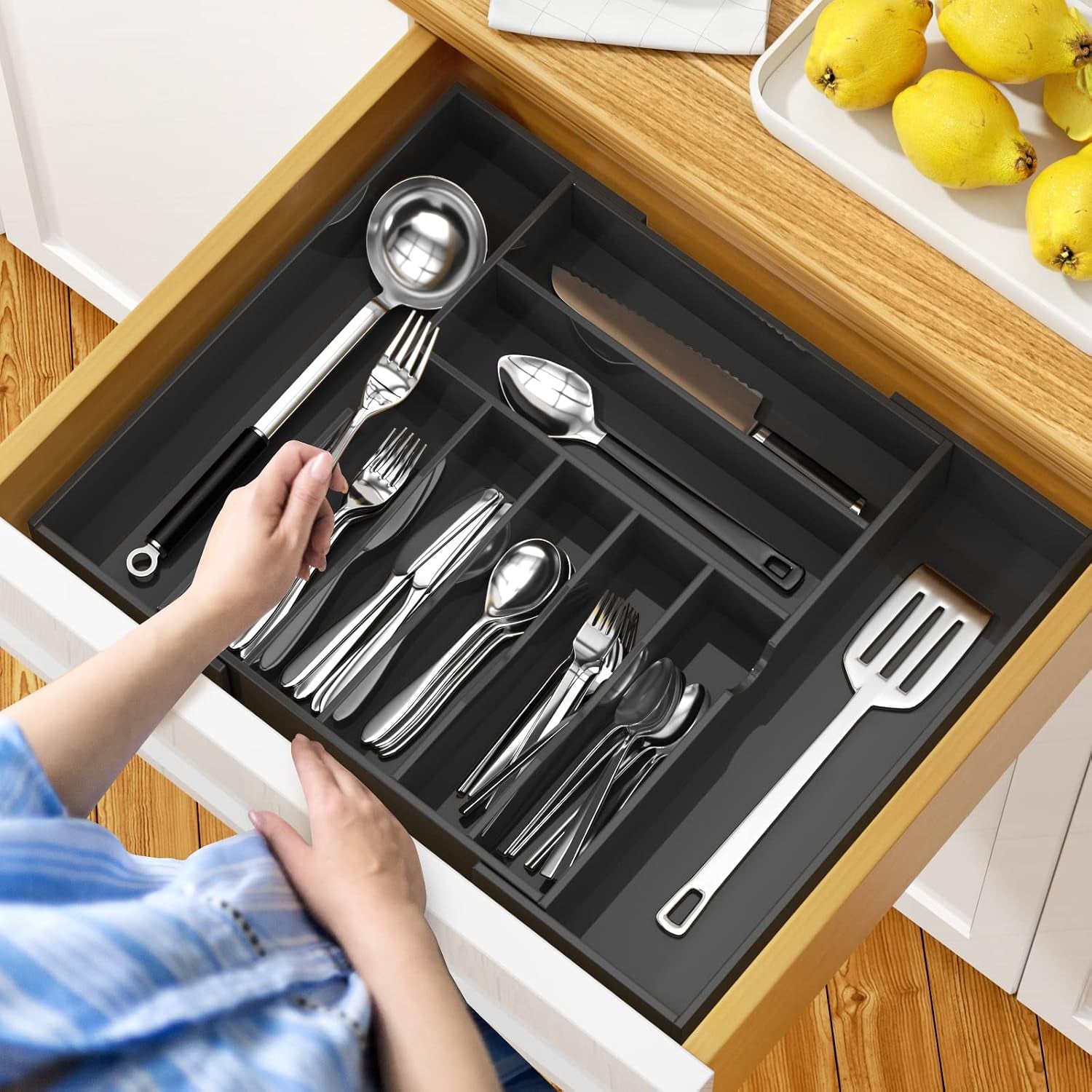 Expandable Kitchen Drawer Organizer for Flatware and Utensils,Black Acrylic Adjustable Silverware Tray for Drawer,Office,Bathroom Supplies-9 Compartments